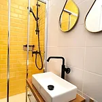 Elegant, Confortable Avec Wifi, Proche Parc - Fr-1-555-59 شقة *