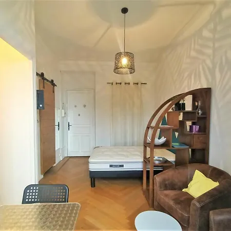 Elegant, Confortable Avec Wifi, Proche Parc Aix-les-Bains