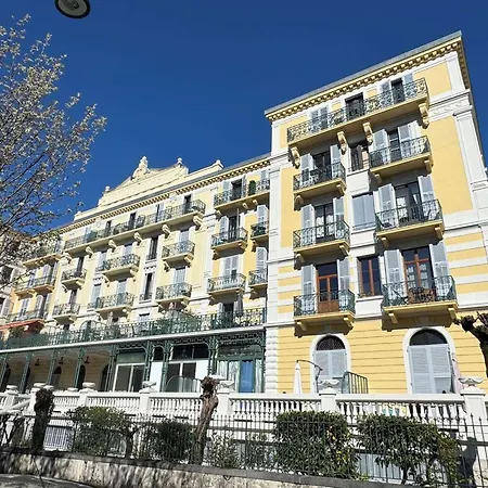 Elegant, Confortable Avec Wifi, Proche Parc - Fr-1-555-59 엑스레뱅